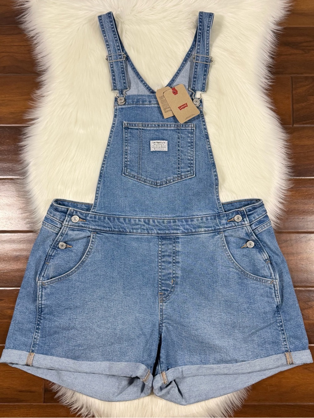Levi's Women's Size 16 W Vintage Shortalls In the Field